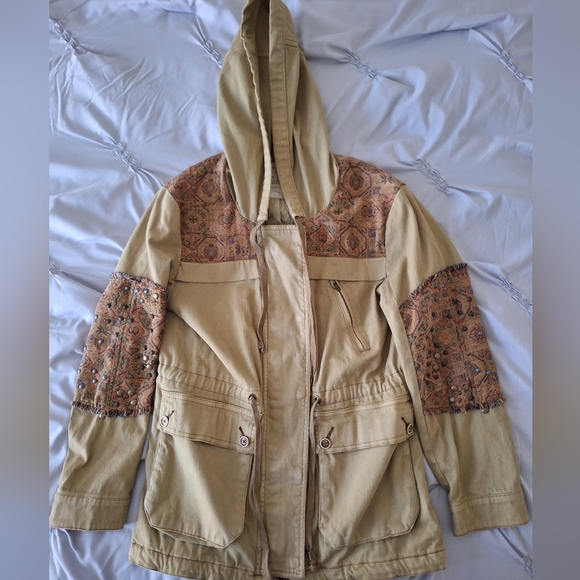 FREE PEOPLE Tapestry Canvas Jacket Runs Large - Picture 4 of 12